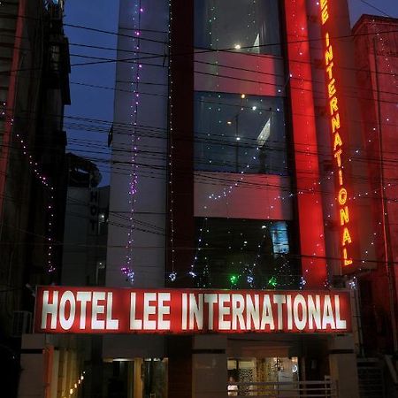 Hotel Lee International Calcutá Exterior foto